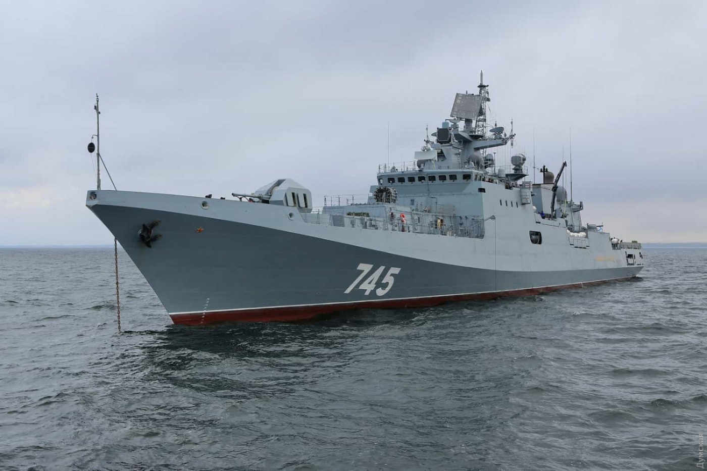 День "Нептуна": в Черном море подбит российский фрегат
