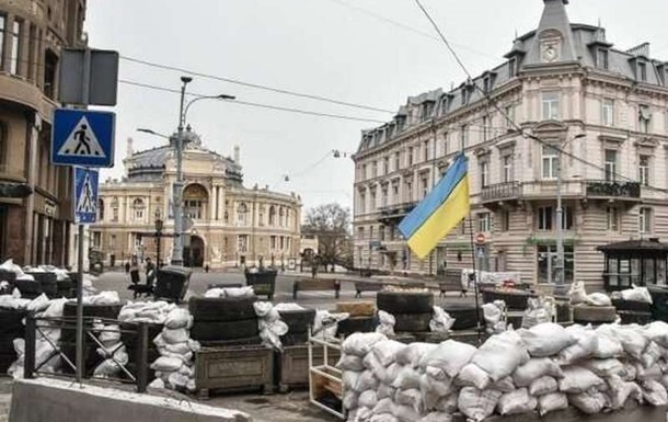 В Одессе демонтируют фортификационные сооружения