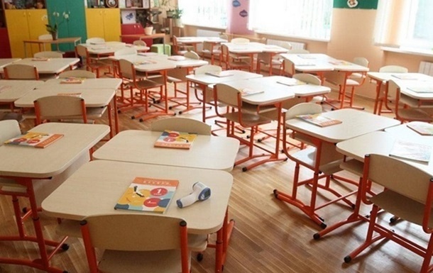 В Киеве с 1 июня возобновили работу 34 детских сада