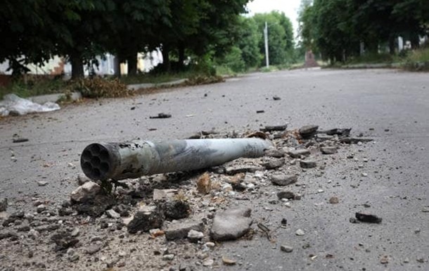 Окупанти 22 рази за добу обстріляли Луганську область