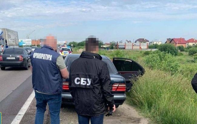 Правоохранители разоблачили во Львове незаконную схему вывоза мужчин за границу
