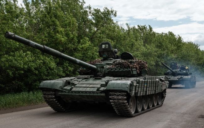 Поставки Украине танков Т-72 Словакией пока откладываются: названа причина