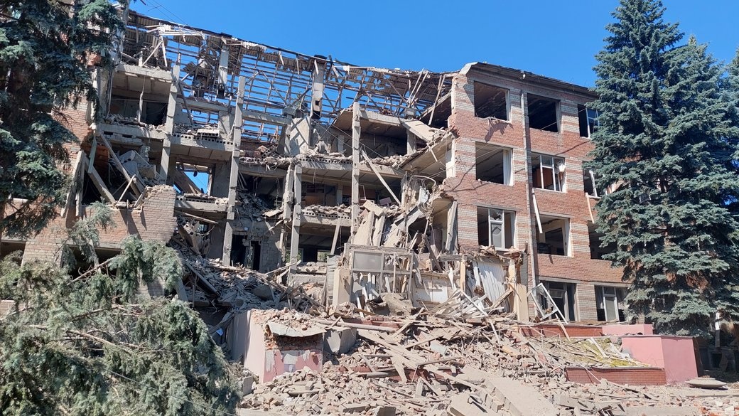 Ракетные удары по Харькову: оккупанты попали в колледж