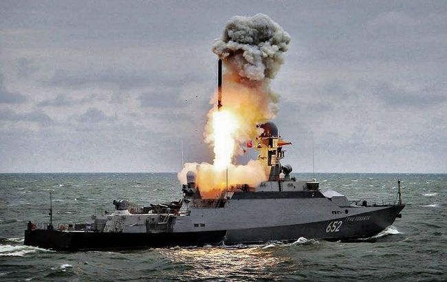 Загроза ударів з акваторії Чорного моря: скільки ворог зосередив там крилатих ракет