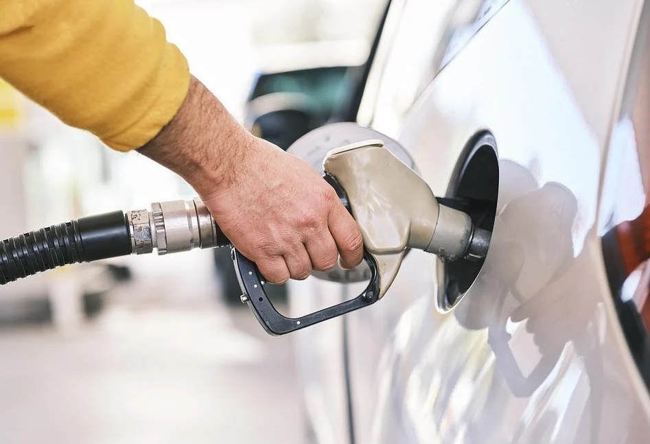 Ослабление ограничений на продажу бензина: что происходит на рынке топлива