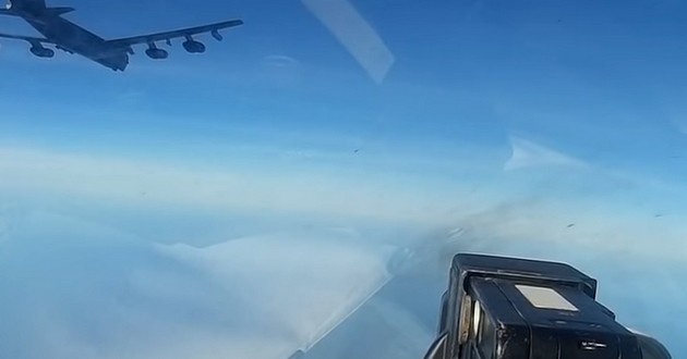 Над Запорожьем сбит российский Су-25, еще один – подбит
