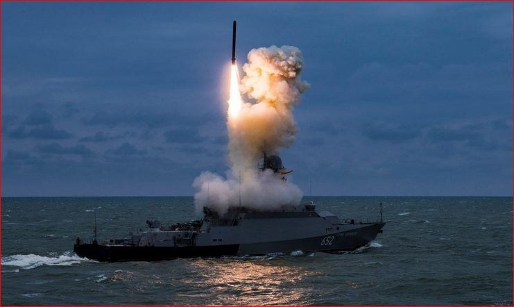Группировка РФ в Черном море вооружилась 24 ракетами "Калибр"