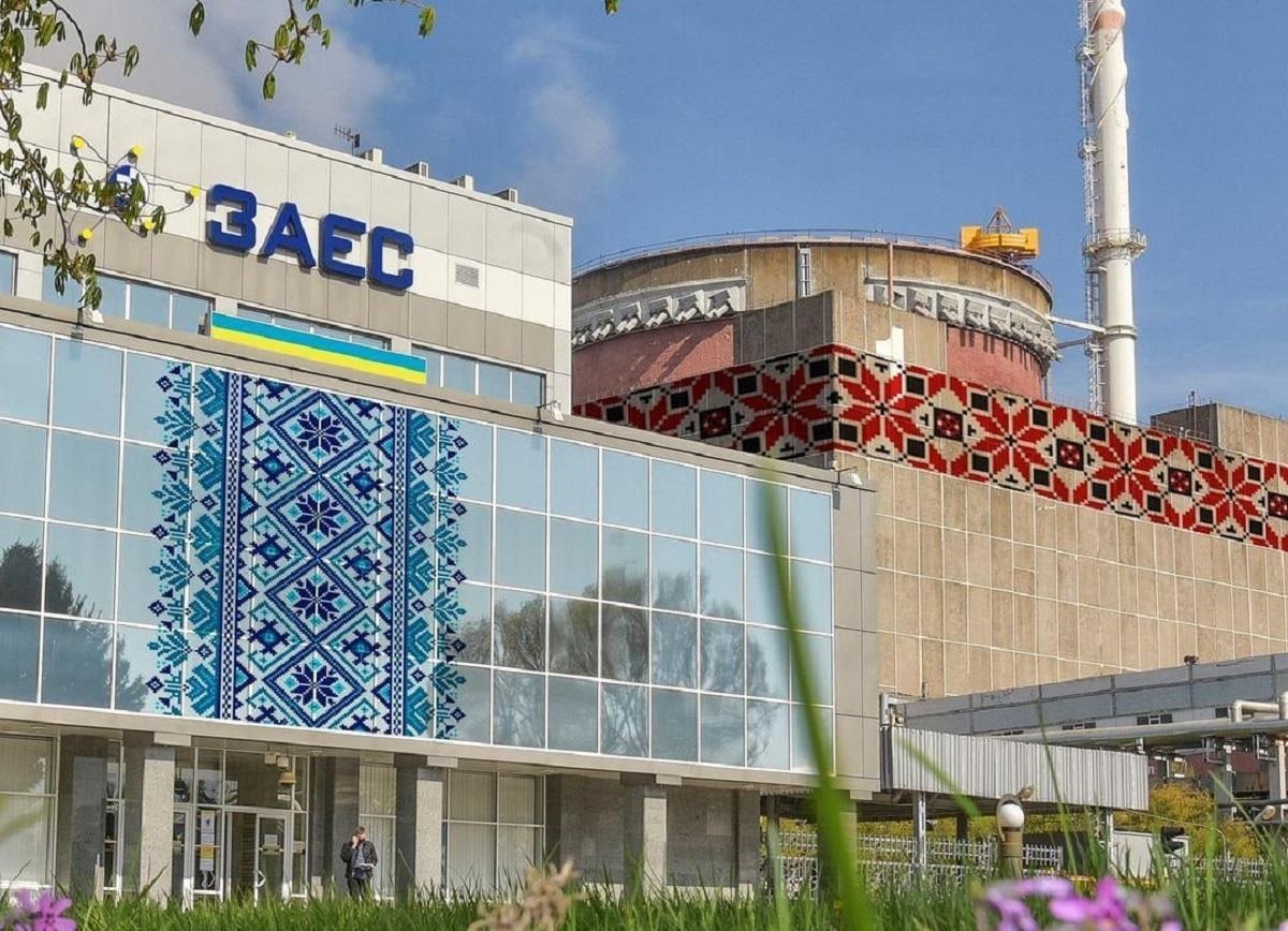 На захваченной Запорожской АЭС российские оккупанты попали в радиационную зону