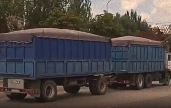 Оккупанты через Мариуполь вывозят украденное украинское зерно - Андрющенко