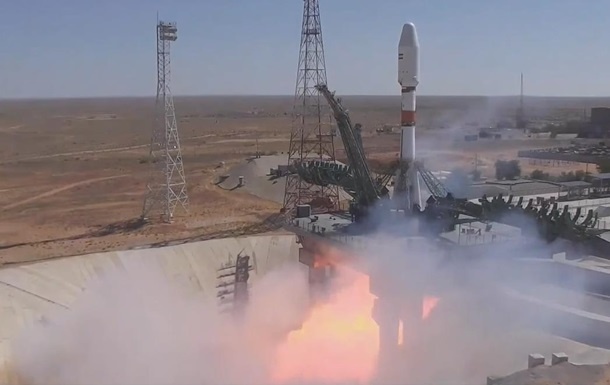 С космодрома Байконур Россия запустила ракету "Союз" со спутником для Ирана