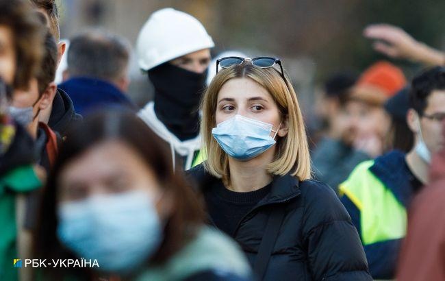 COVID-19 в Україні: кількість хворих за останній місяць зросла