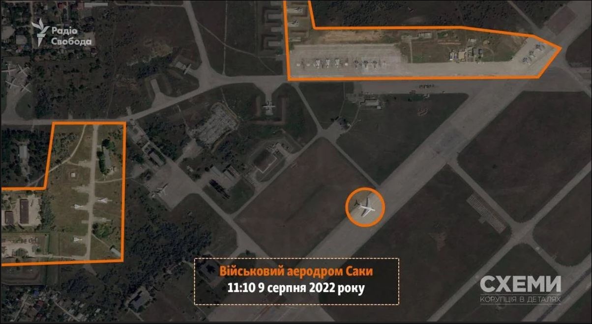 Арестович рассказал, сколько вражеских аэродромов осталось в Крыму