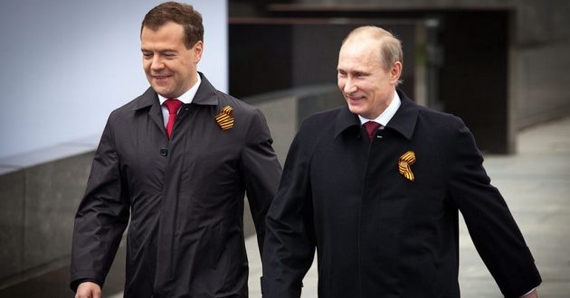 Стало известно, как Путин обзывает Медведева
