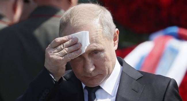 Хакеры взломали российское ТВ и показали "скорбящего" по Крыму Путина