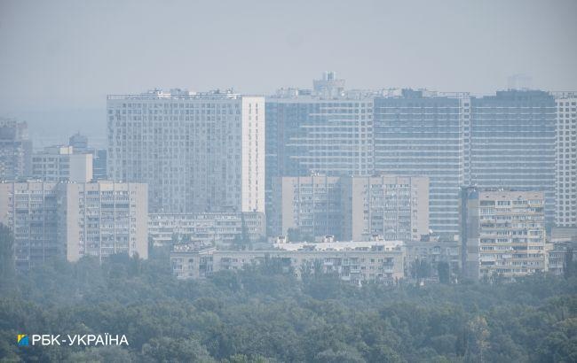 Пожежі в області не припиняються: Київ знову накрив їдкий дим