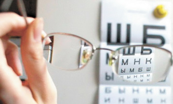 Могут привести к потере зрения: названы популярные продукты, которые вредят здоровью глаз