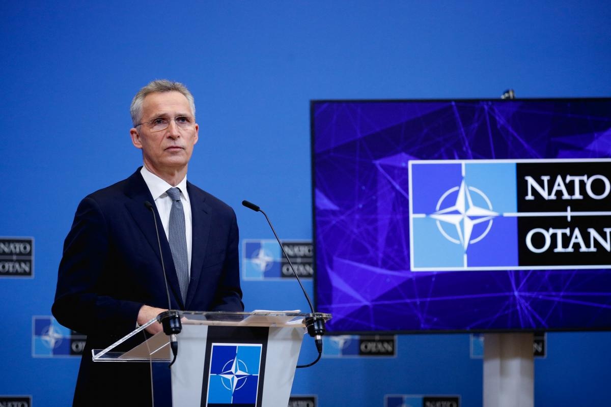 Возможны гражданские беспорядки: в НАТО заговорили о рисках для Европы