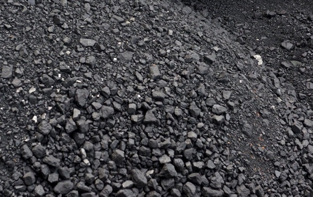 Правительство ввело запрет на вывоз угля из Украины