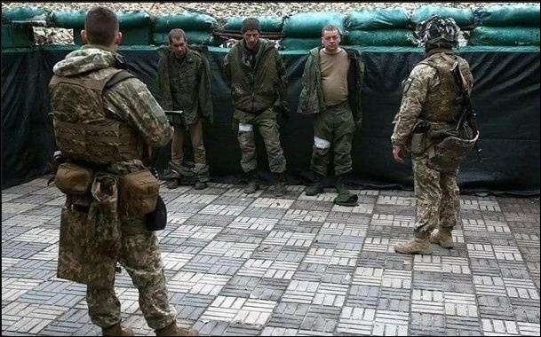 У Росії закликали солдатів РФ швидше здаватися в полон