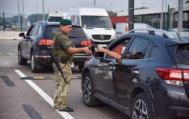 Українські біженці можуть уникнути розмитнення авто в Європі: як це зробити