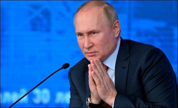 Путин объявил об аннексии части четырех областей Украины и требует переговоров