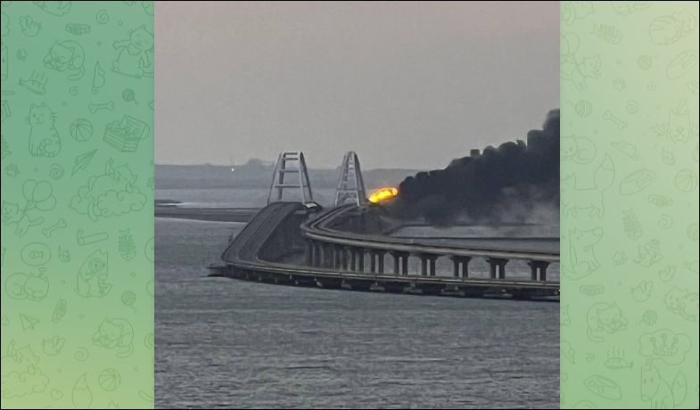 В РФ озвучили причину пожара на Крымском мосту
