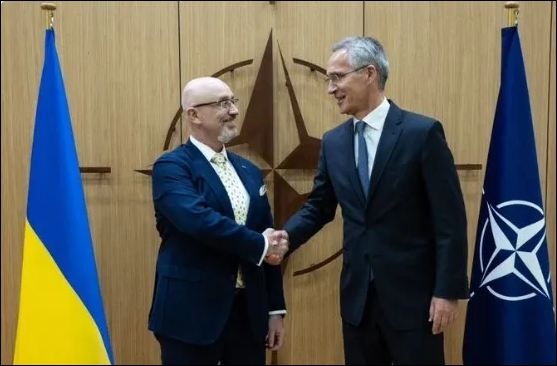 НАТО передаст Украине сотню станций глушения беспилотников, – Столтенберг