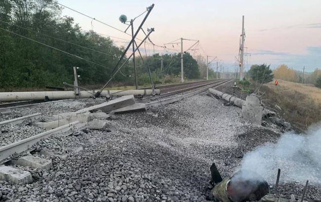 У Білгородській області призупинили рух потягів