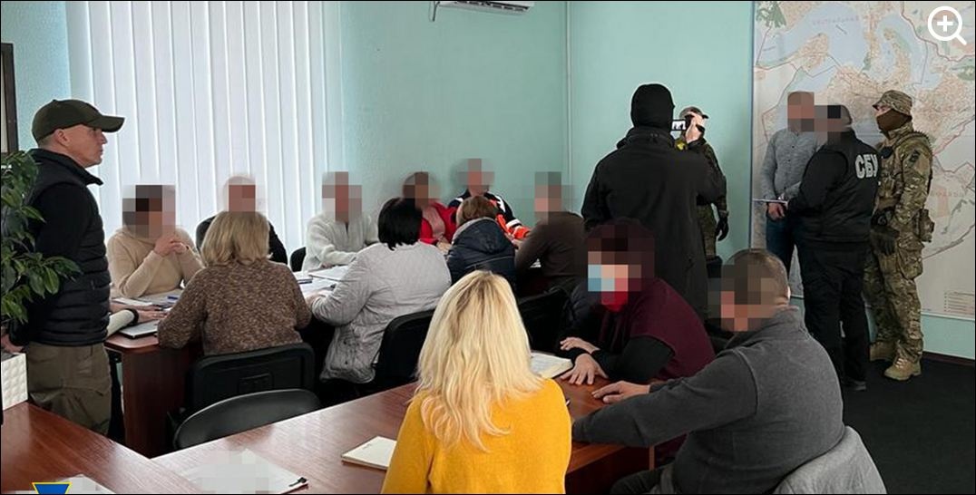 Предатель окопался в горсовете: в Николаеве задержали чиновника во время заседания у мэра