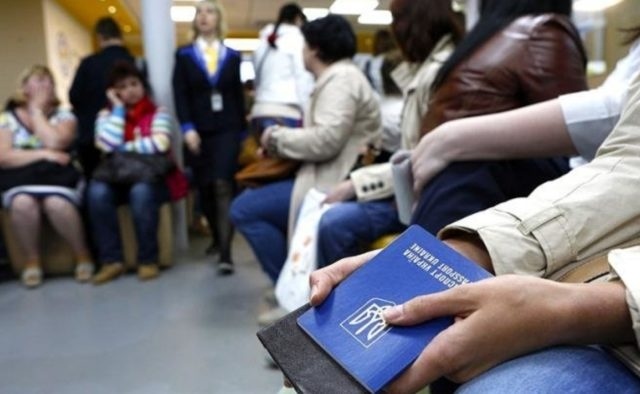 Оформлення або відновлення внутрішнього та закордонного паспорта: вартість послуг зросла