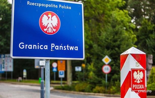 Польша решила строить заграждение на границе с РФ: работы начнутся уже сегодня