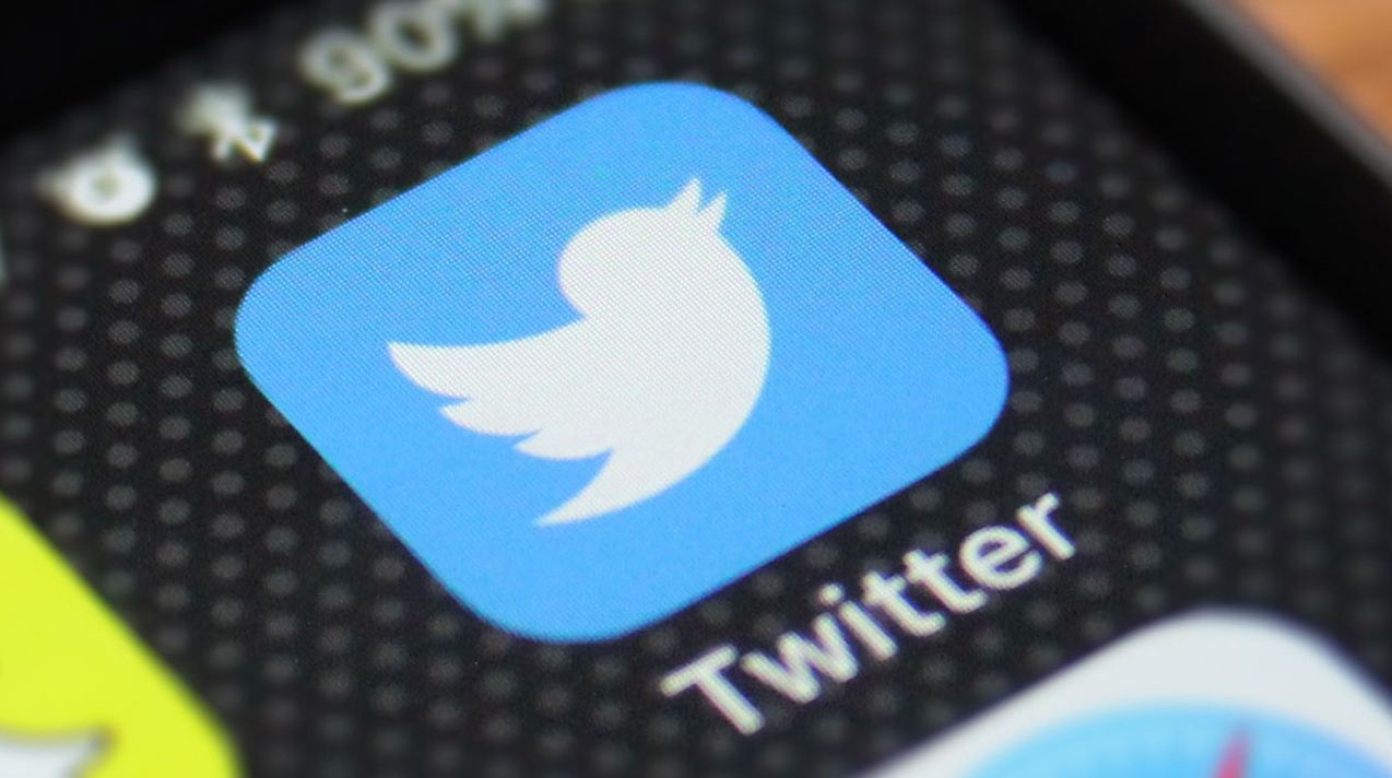 В Twitter за день уволил 50% персонала: сотрудники готовят групповой иск
