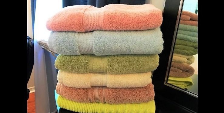 Как сделать махровые полотенца мягкими: лайфхак для ручной и машинной стирки