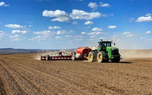 Украинские аграрии засеяли озимыми зерновыми 90% площадей