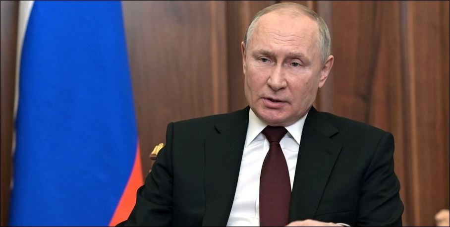 Захиталося крісло: Путін заявив про "спроби розгойдати суверенітет РФ"