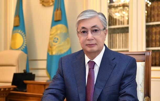 Нынешний глава Казахстана победил на досрочных президентских выборах
