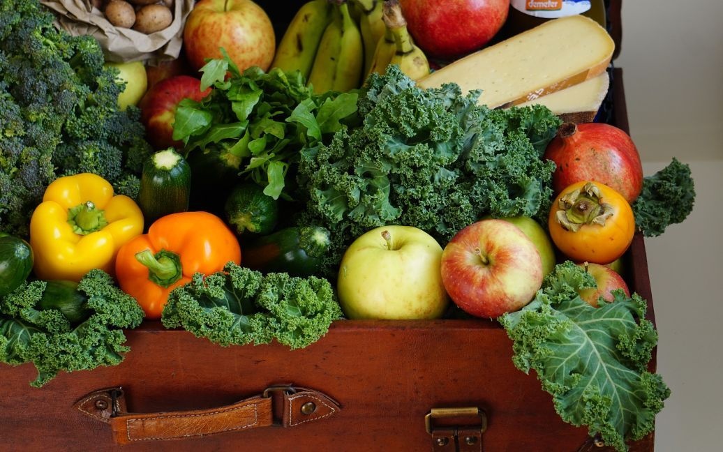 Ціни на овочі та фрукти: що подорожчало, а що стало доступніше за тиждень