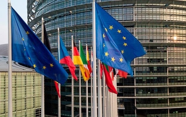 Європарламент схвалив рішення щодо надання Україні 18 млрд євро