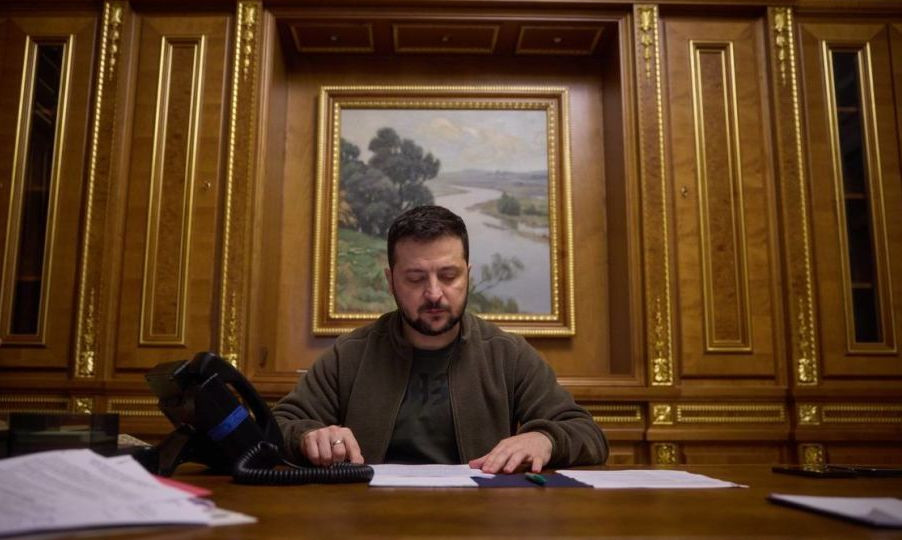Демобилизация после года службы: Зеленский ответил на петицию