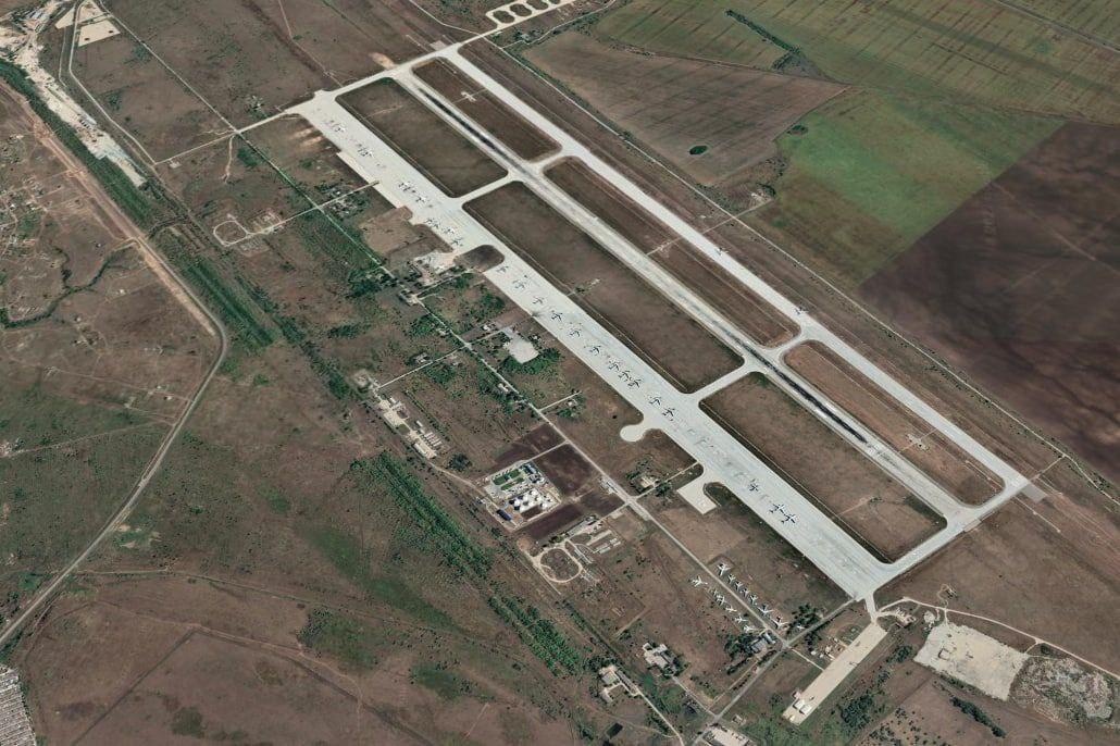 В ВСУ прокомментировали ночные взрывы на российских аэродромах