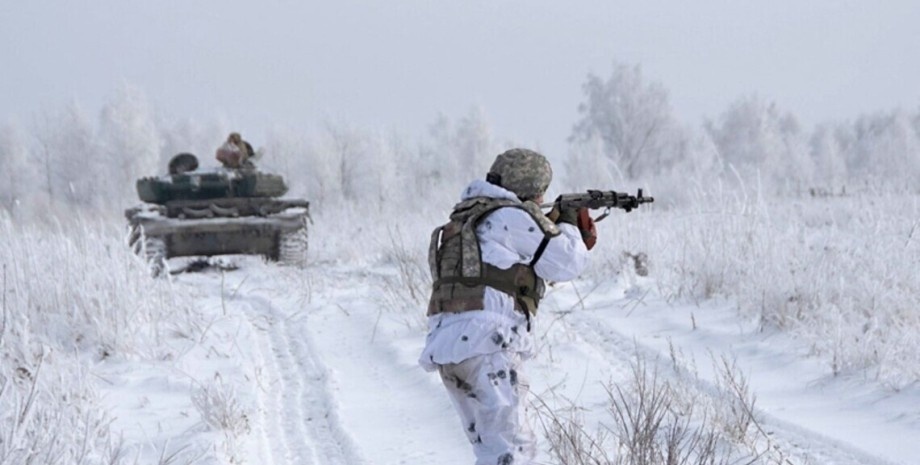 Заморозки военных действий зимой ожидать не стоит, - военный аналитик
