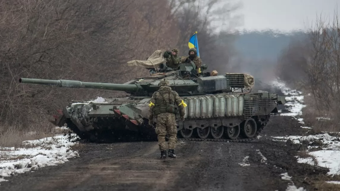 Пионтковский назвал три сценария окончания войны в Украине