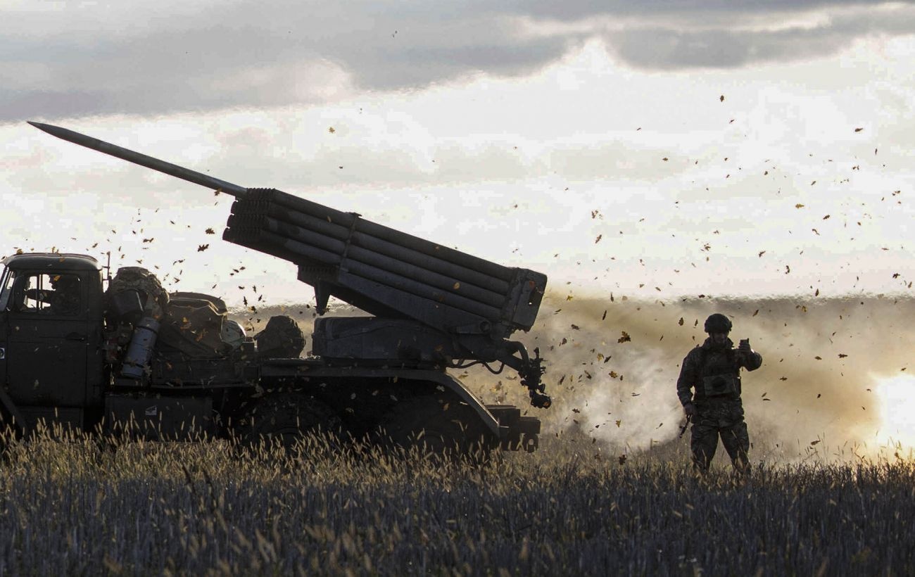 Bloomberg перерахував 4 ймовірні сценарії подальшого ходу війни між РФ та Україною