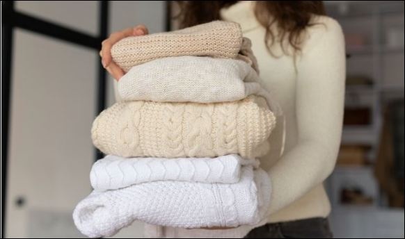 Як прати светри та інший в'язаний одяг: найголовніші секрети