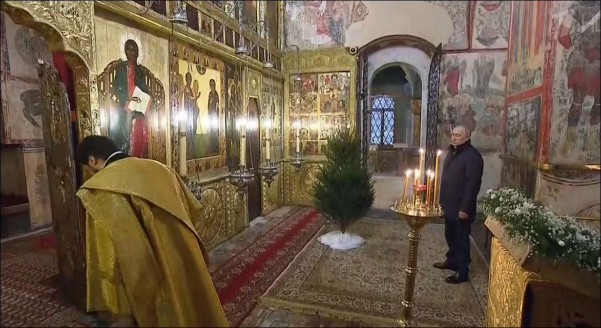 Путін відвідав дивне богослужіння на Різдво