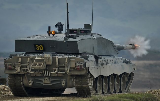 Великобритания может передать Украине 12 танков Challenger 2