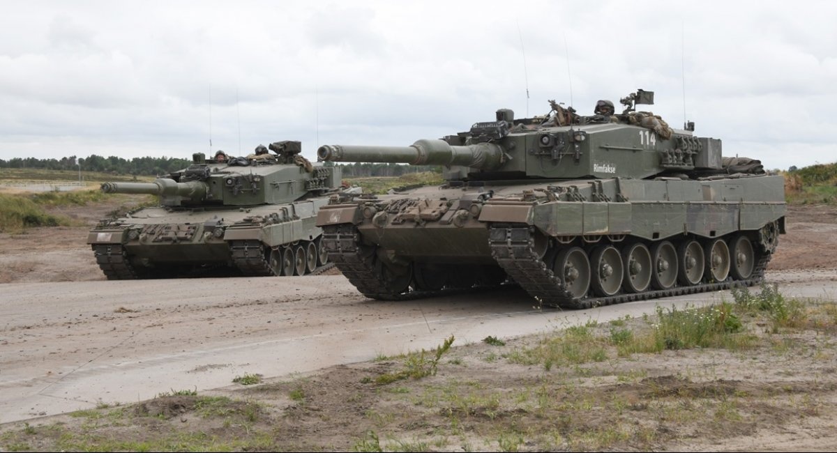 Польща може передати танки Leopard Україні без схвалення Німеччини, - Моравецький