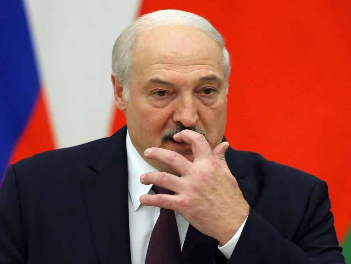 Лукашенко уверяет, что Украина предлагала Беларуси заключить пакт о ненападении