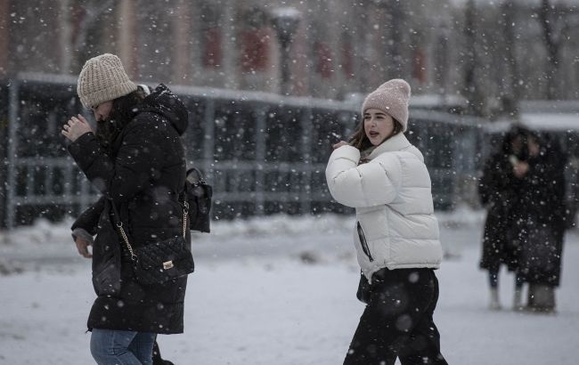 Сніг та мокрий сніг: синоптик розповіла про погоду на 1 лютого