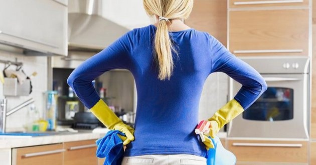 Как без химии отмыть кухонную раковину